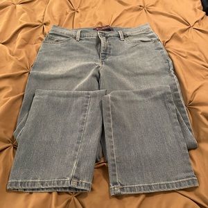 Gloria Vanderbilt jeans